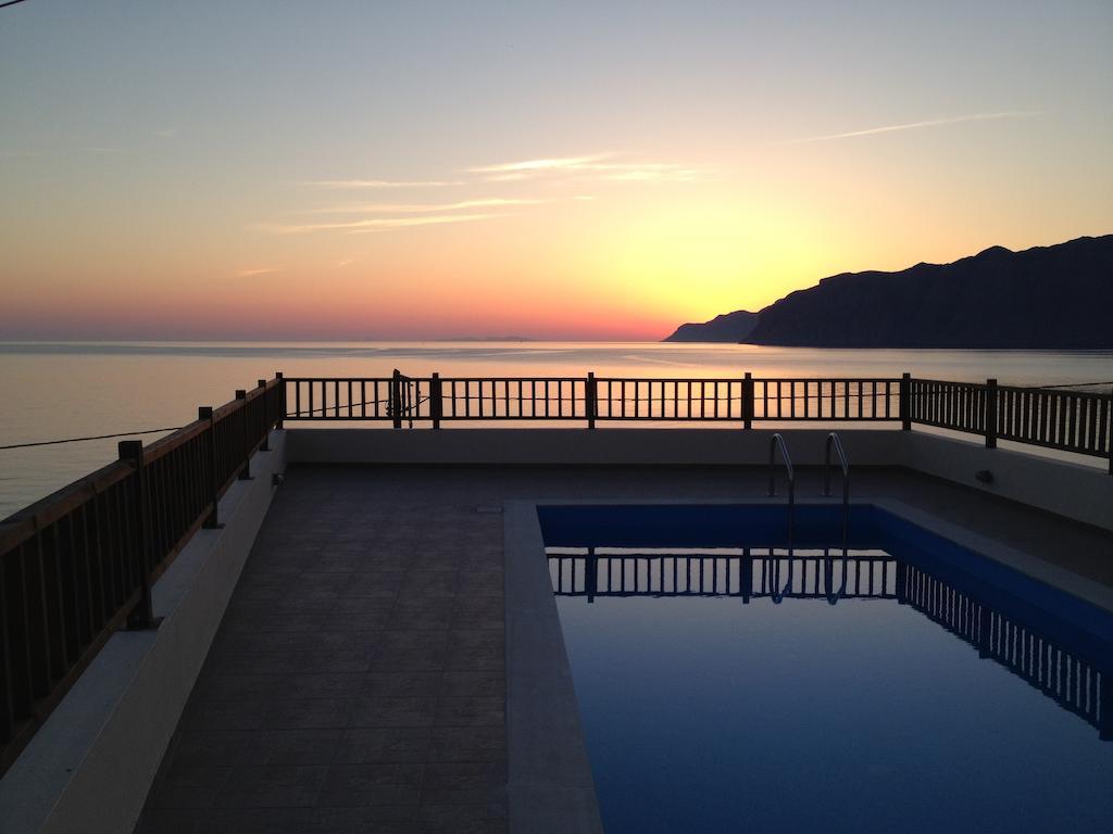 Anemos-Halcyon-Eirene Villa Mokhlos Rum bild